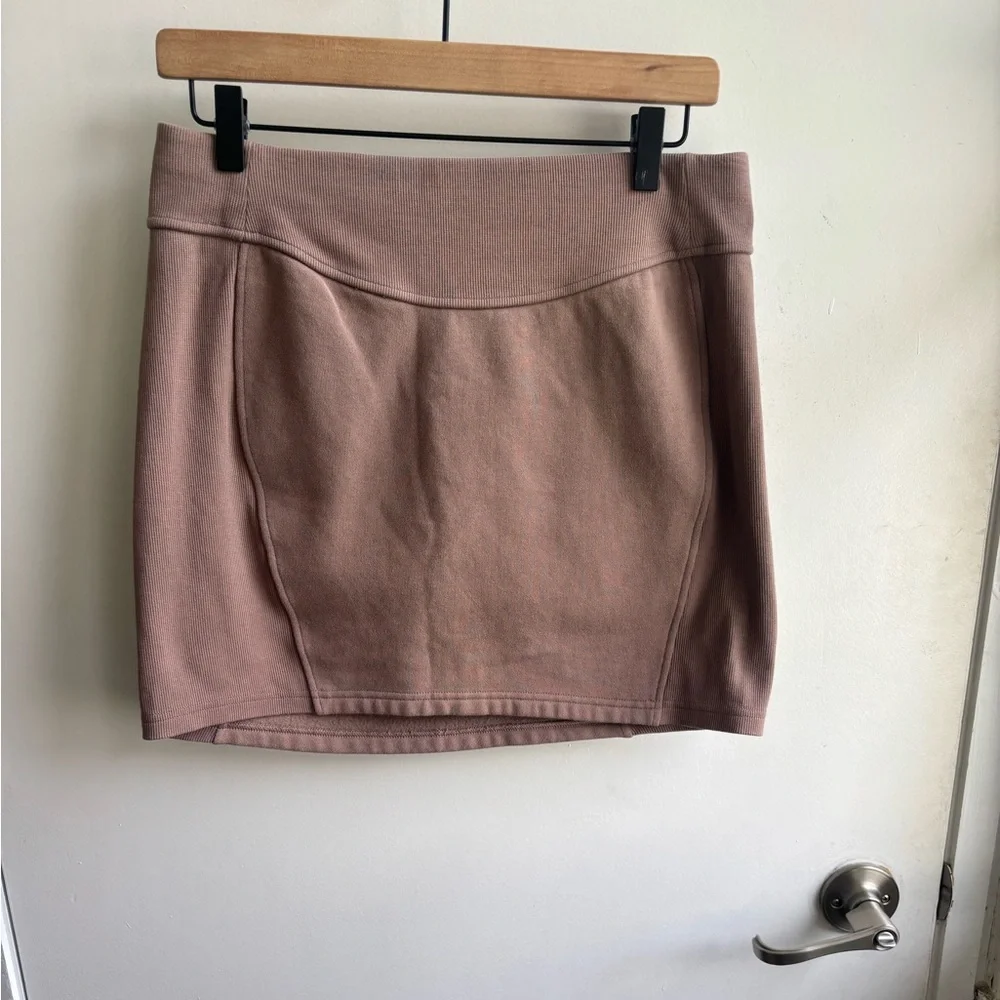 Lululemon Scuba‎ High Rise Mini Skirt